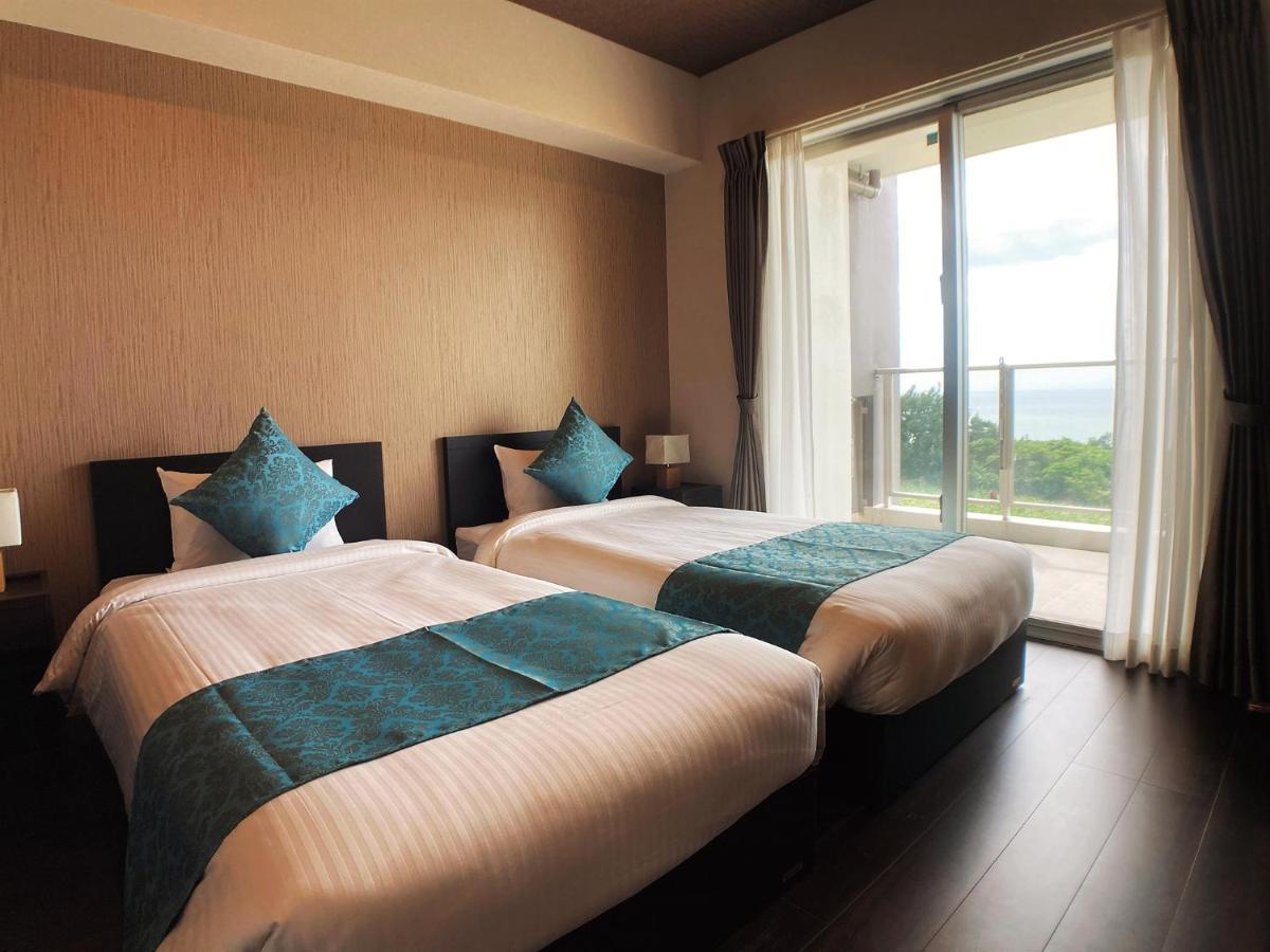 真栄田グランブルー403 ~ Maeda Grand Blue 403 ~ Apartment Onna Luaran gambar