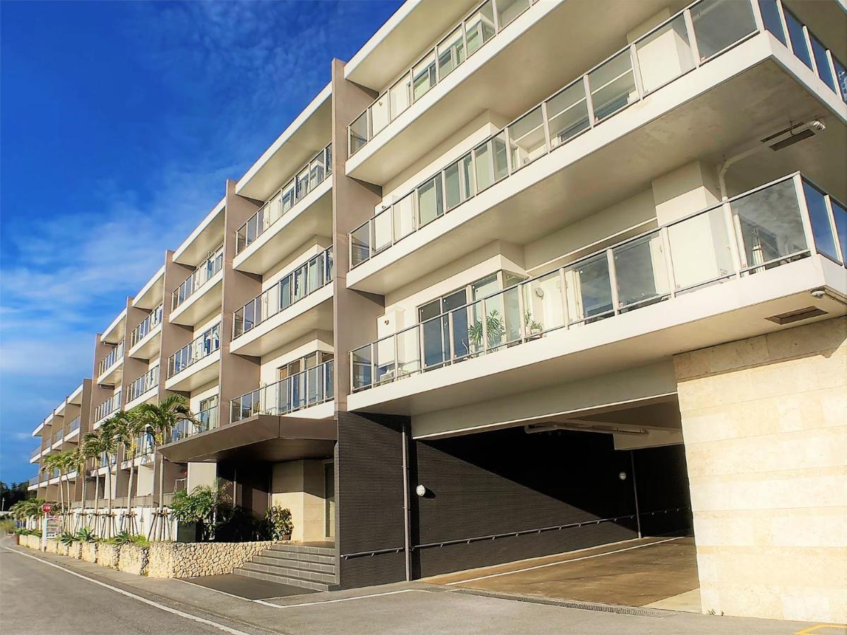真栄田グランブルー403 ~ Maeda Grand Blue 403 ~ Apartment Onna Luaran gambar